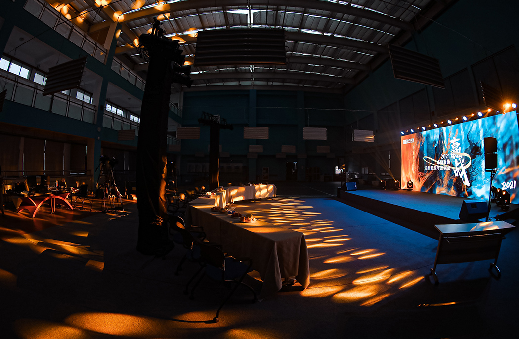 視頻| 卓尚服飾“贏戰(zhàn)2021”線上云年會(huì)MV